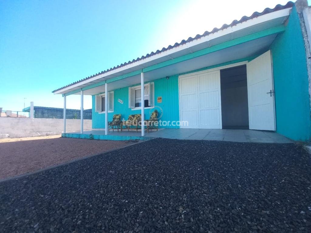 Casas / Sobrados 3 Dorm.