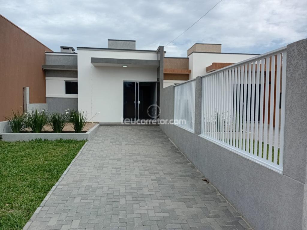 Casa Geminada / Duplex 2 Dorm.