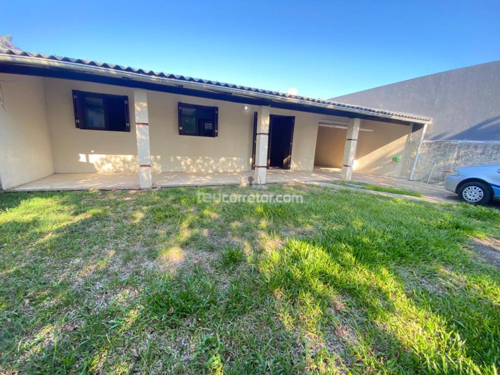 Casas / Sobrados 3 Dorm.