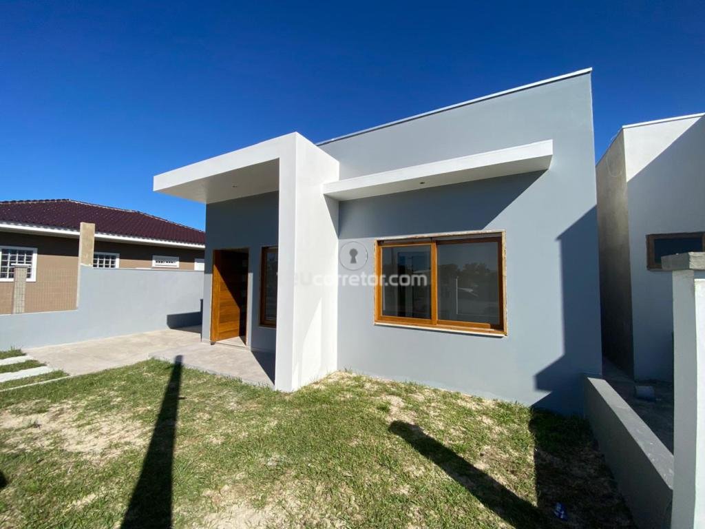 Casa Geminada / Duplex 2 Dorm.