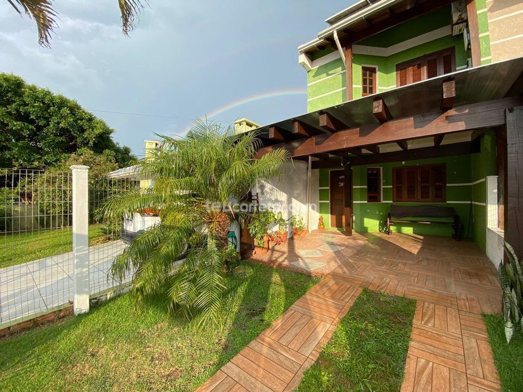 Casa Geminada / Duplex 2 Dorm.