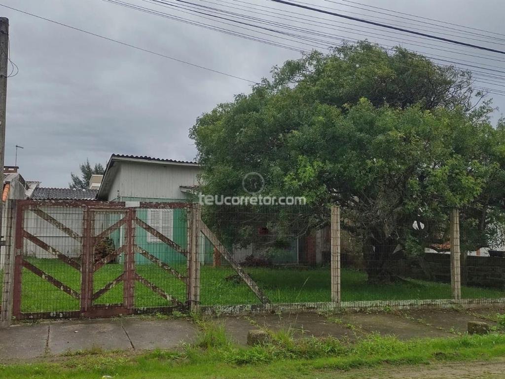 Casas / Sobrados 2 Dorm.