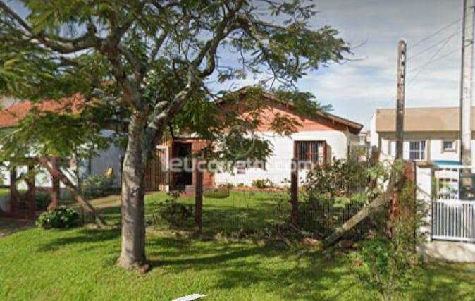 Casas / Sobrados 4 Dorm.