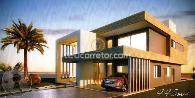 Casas / Sobrados 5 Dorm.